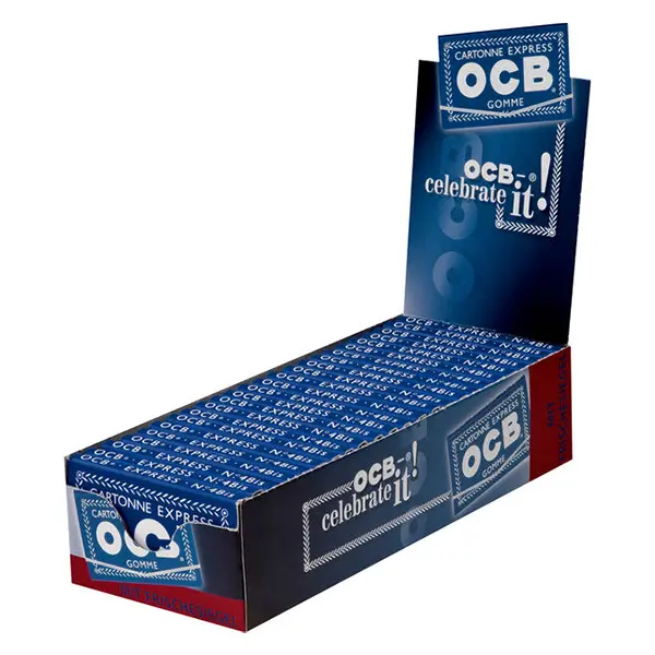 ocb-blaettchen-blau-no-4-25-x-100-blatt-gummizug-box-links ocb-blaettchen-blau-no-4-25-x-100-blatt-gummizug-box-links