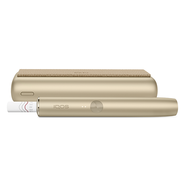 IQOS ILUMA PRIME Gold Khaki + bis zu 60 TEREA Sticks nach Registrierung* bei IQOS liegend IQOS ILUMA PRIME Gold Khaki + bis zu 60 TEREA Sticks nach Registrierung* bei IQOS liegend