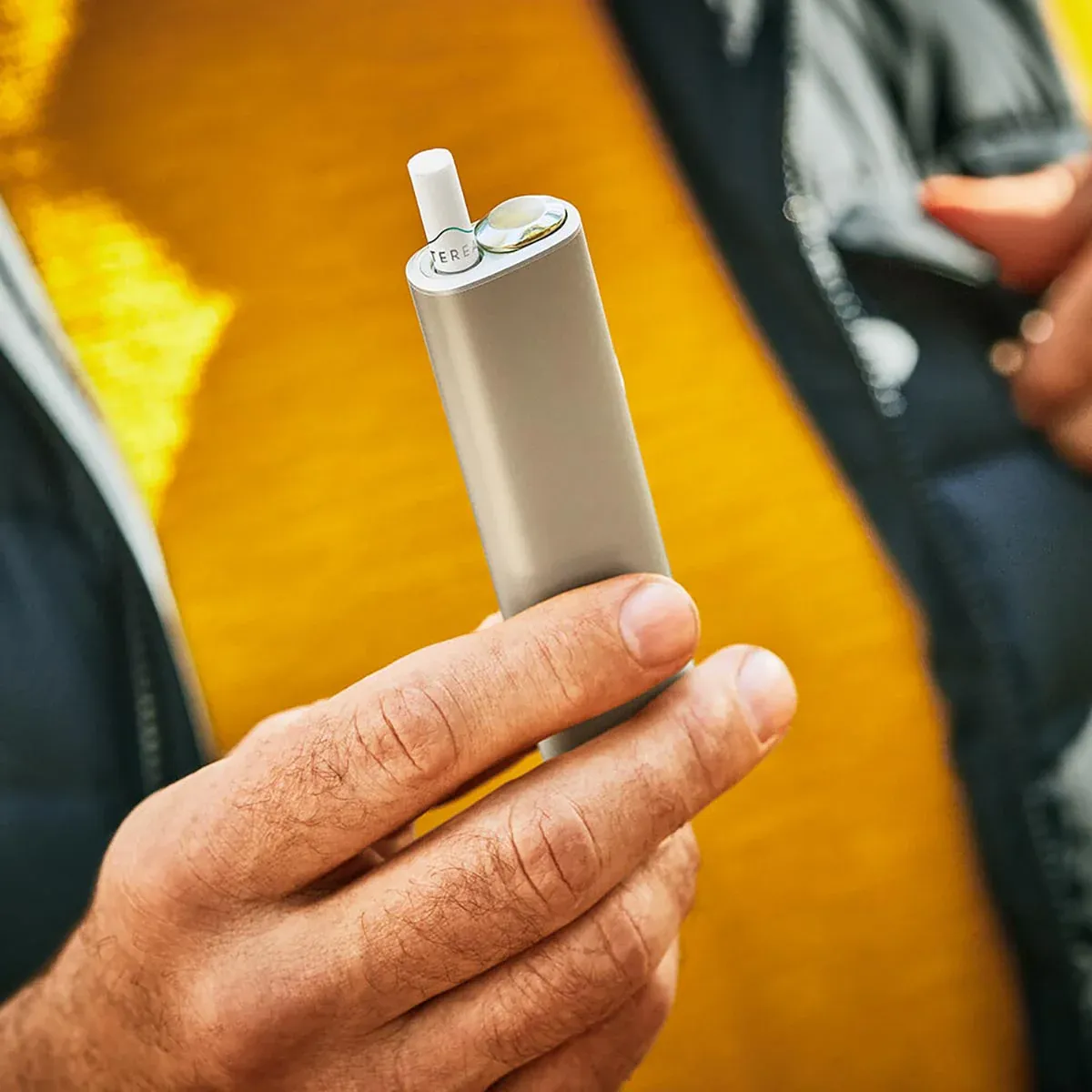 iqos iluma one beige iqos iluma one beige
